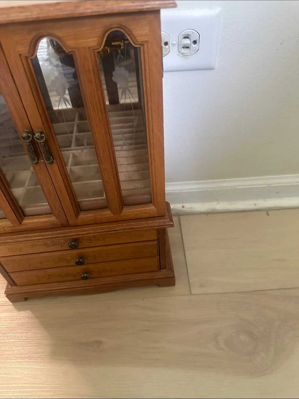 Classic Wooden Jewelry Armoire Organizer in Light Brown